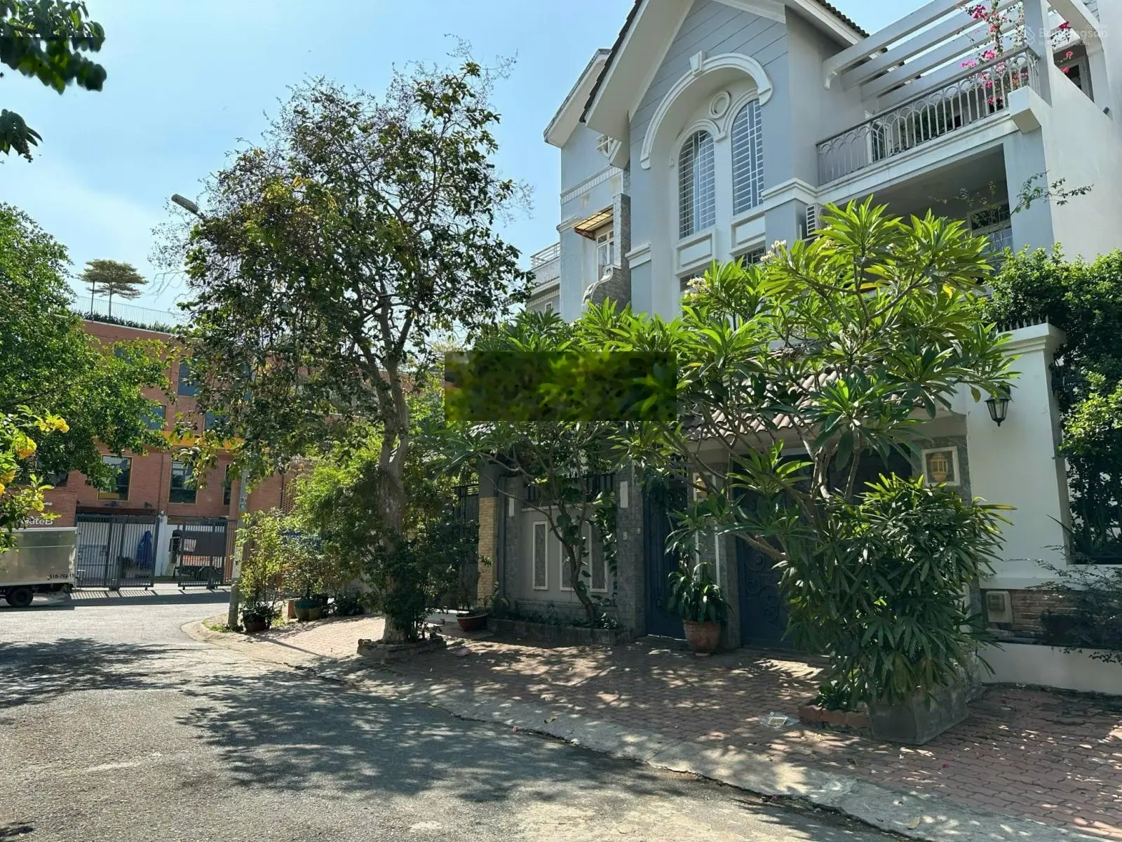 Biệt thự 8x24m 192m2 nhà mới giá 24 tỷ khu Nam Long Trần Trọng Cung