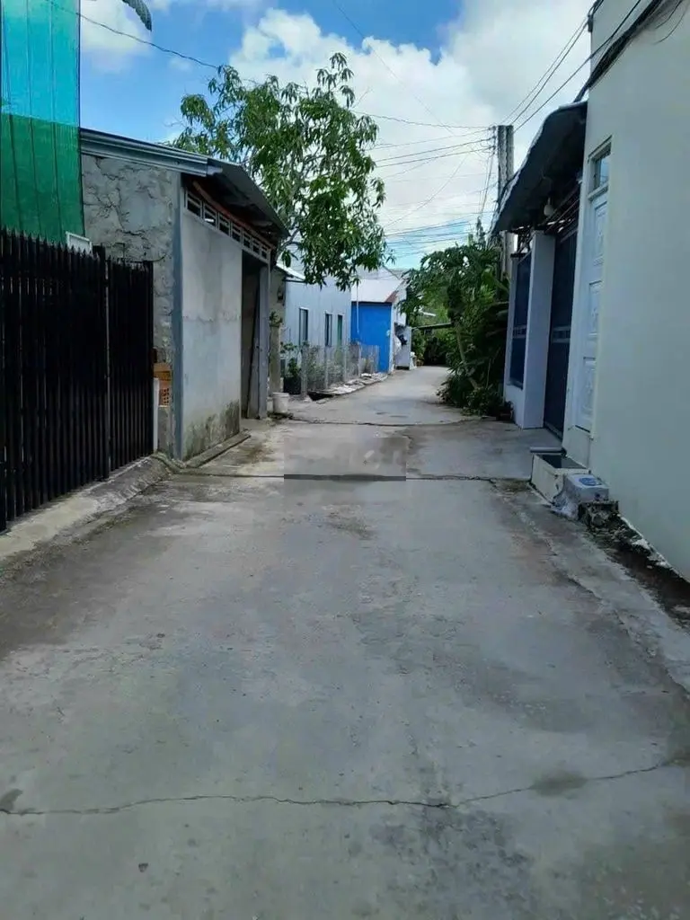 SIÊU PHẨM NHÀ QUẬN THỐT NỐT - CẦN THƠ NHỈNH 1 TỶ FULL THỔ CƯ