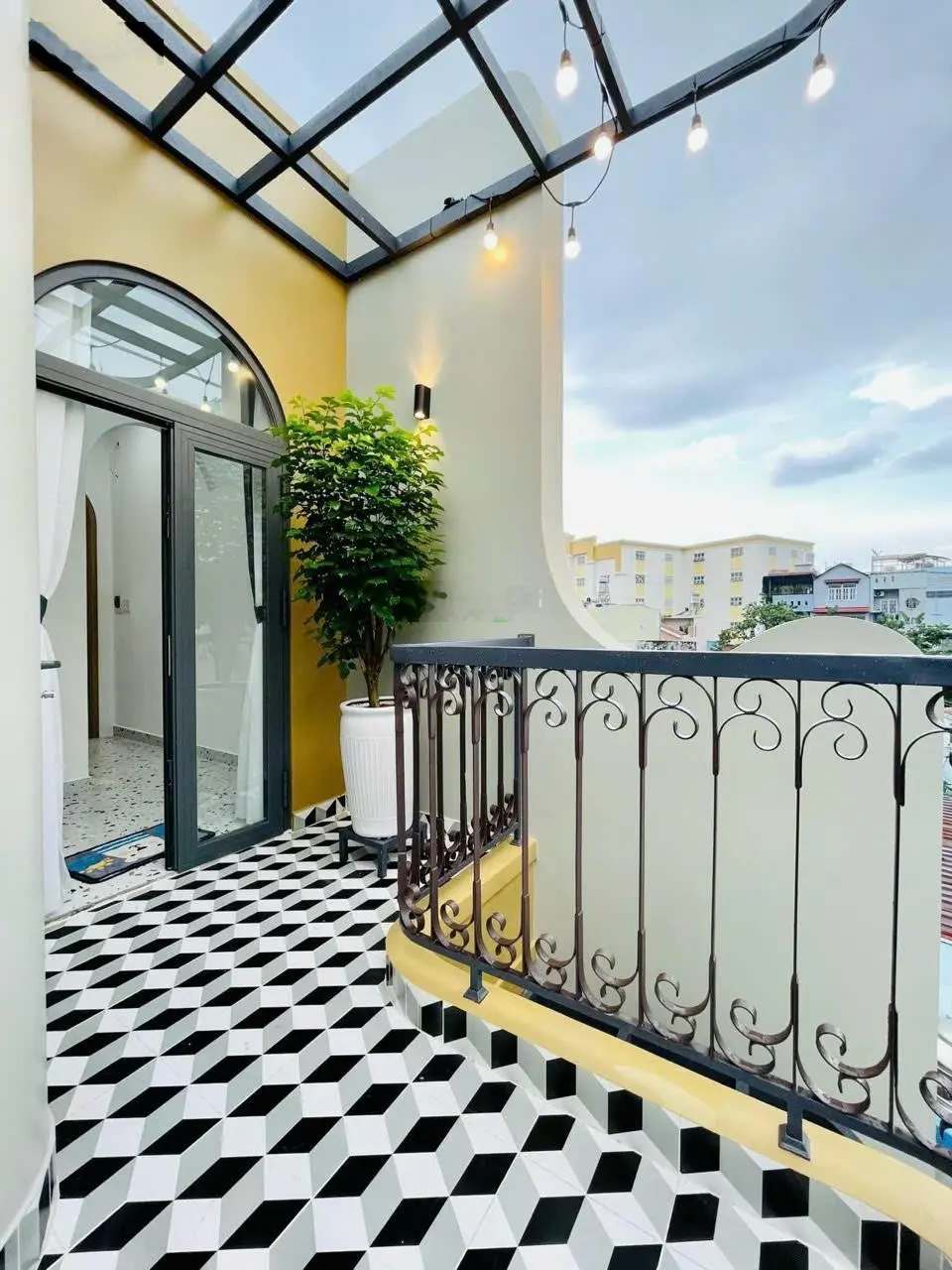 Kẹt tiền cần bán nhà 56.2m2 đường Hiệp Thành 2, phường Hiệp Thành, quận 12, sổ sẵn