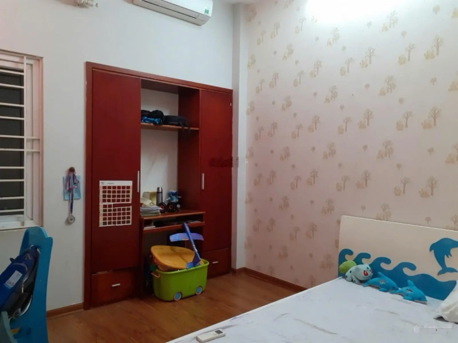 Bán nhà phố dương quảng hàm_nhà đẹp dân xây_đường rộng ô tô vào nhà_dt: 44m _ 4 tầng _ 9,5 tỷ