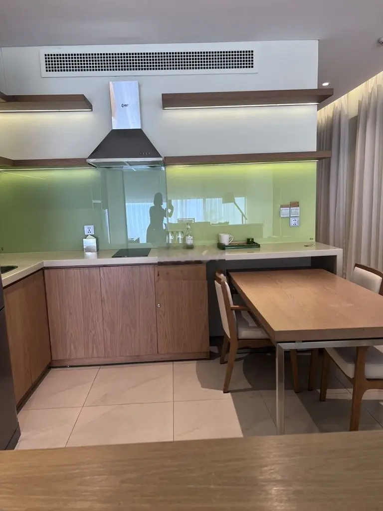 Cần bán căn góc Fusion, view Biển 65m2, giá hơn 4 tỉ có thương lượng,