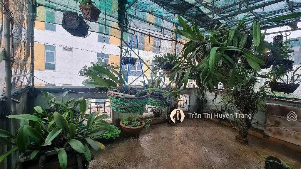 Bán nhà Trần Thái Tông, Duy Tân, 47/70m2 7 tầng thang máy, ô tô tránh đỗ, kinh doanh sầm uất, 19 tỷ