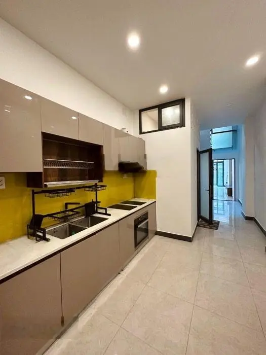 Chính chủ siêu phẩm duy nhất tại Đường Nguyễn Trọng Tuyển, 12,8 tỷ VND, 53m2