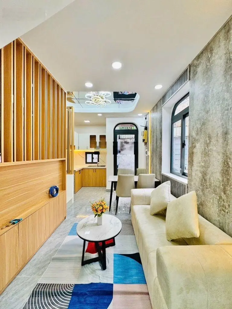Bán nhà 34m2 tại Bùi Đình Túy, Bình Thạnh, 4,9 tỷ, 3PN, 3WC, đẹp, nhiều tiện ích