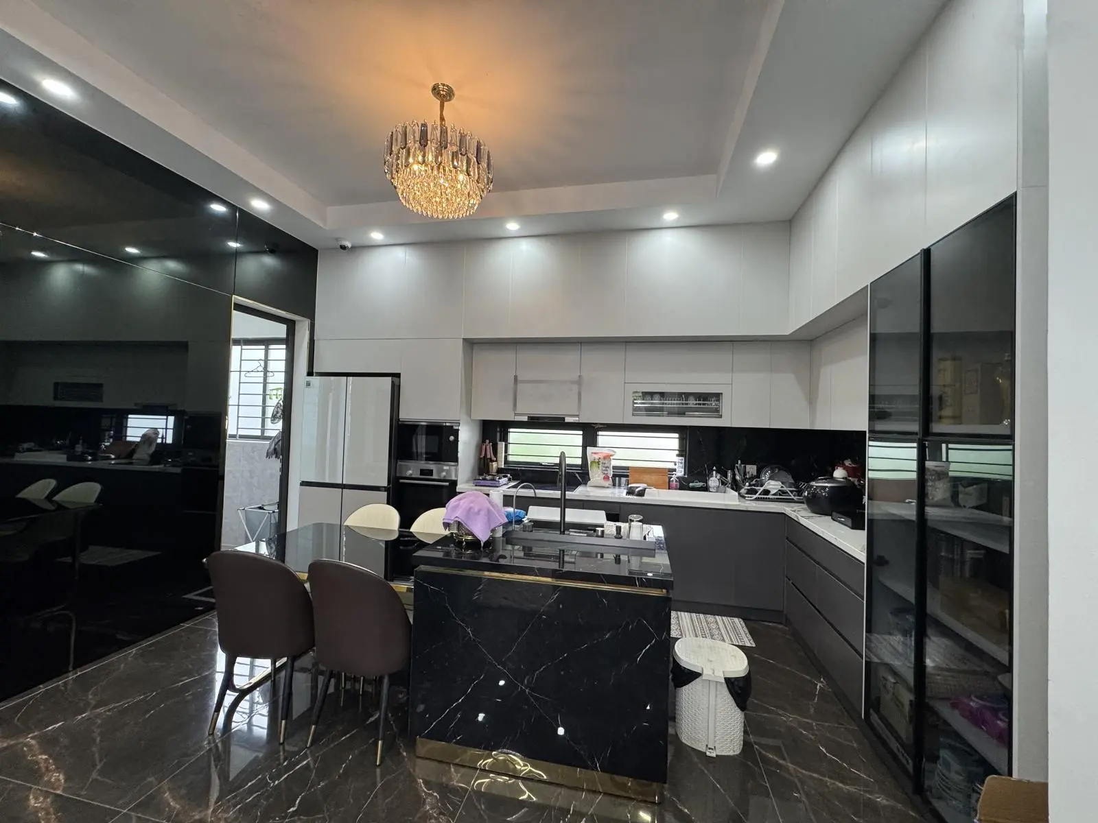 Biệt thư mới siêu đẹp đương 10m5 full nội thất ngay sông hàn -sơn trà -3 tầng - 320m2 - nhỉnh 13 tỷ
