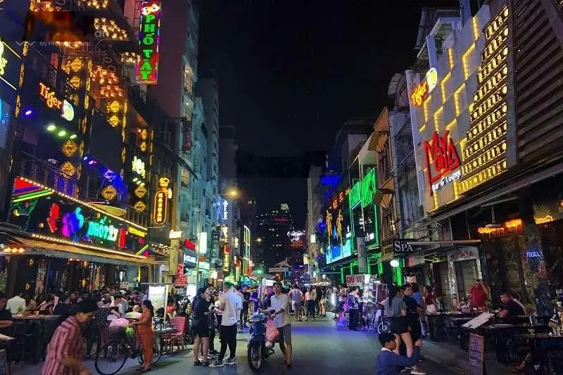 Hàng kín! Bán gấp nhà MT Phố Tây Bùi Viện, Phạm Ngũ Lão, Q.1 - HĐT 180tr - 9x23 - 5 tầng chỉ 62 tỷ