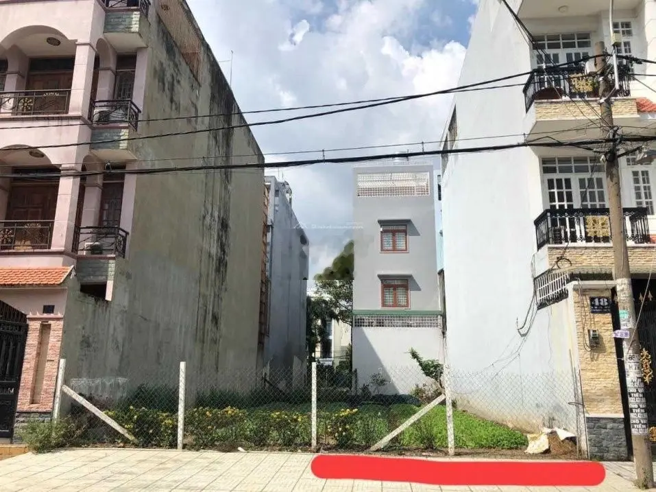 Cần bán gấp lô đất 100m2 trung tâm thị trấn Củ Chi, SHR, Giá: 1.2 tỷ