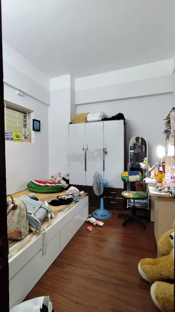 Cần bán căn 3 ngủ tại KDT Pháp Vân mặt đường Trần Thủ Độ giá 2 tỷ 7
