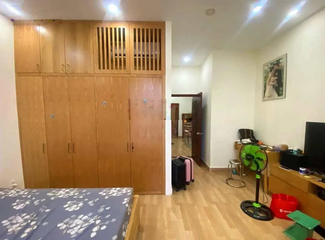 Bán nhà - 6tỷ15 ô tô ngủ nhà - 100m 5x20 nhà đẹp ở ngay