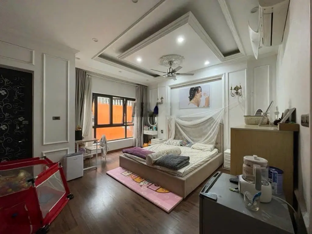 Bán nhà phúc hoa tây hồ. khu phân lô - ô tô ngủ trong nhà được.