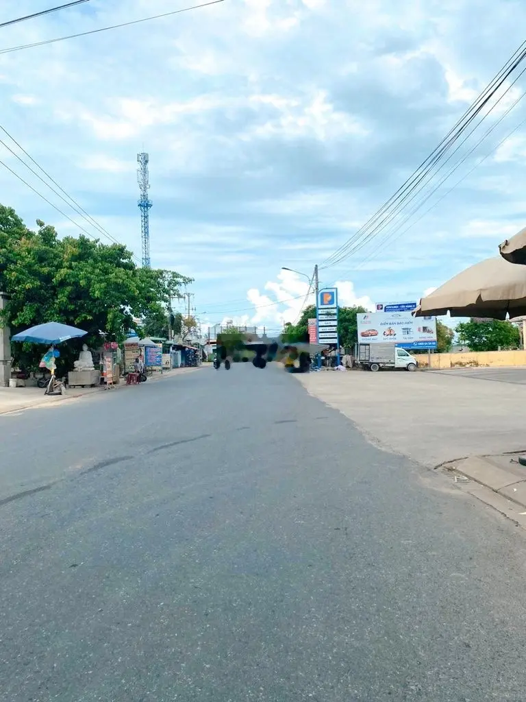 ĐẤT Ở VỀ HƯU - VIEW THIÊN NHIÊN, VIEW SÔNG -TIẾP GIÁP VỚI 3 CON SÔNG.