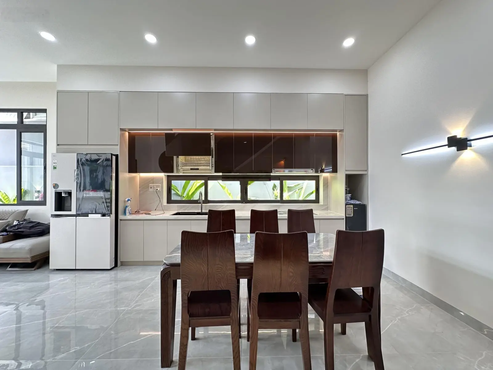 Bán nhà đẹp phường 5 nội thất cao cấp đường ô tô