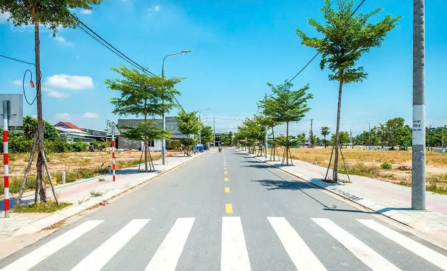 Chủ bán gấp lô đất sát Aeon phường 6, Tân An, Long An 100m2, sổ hồng riêng