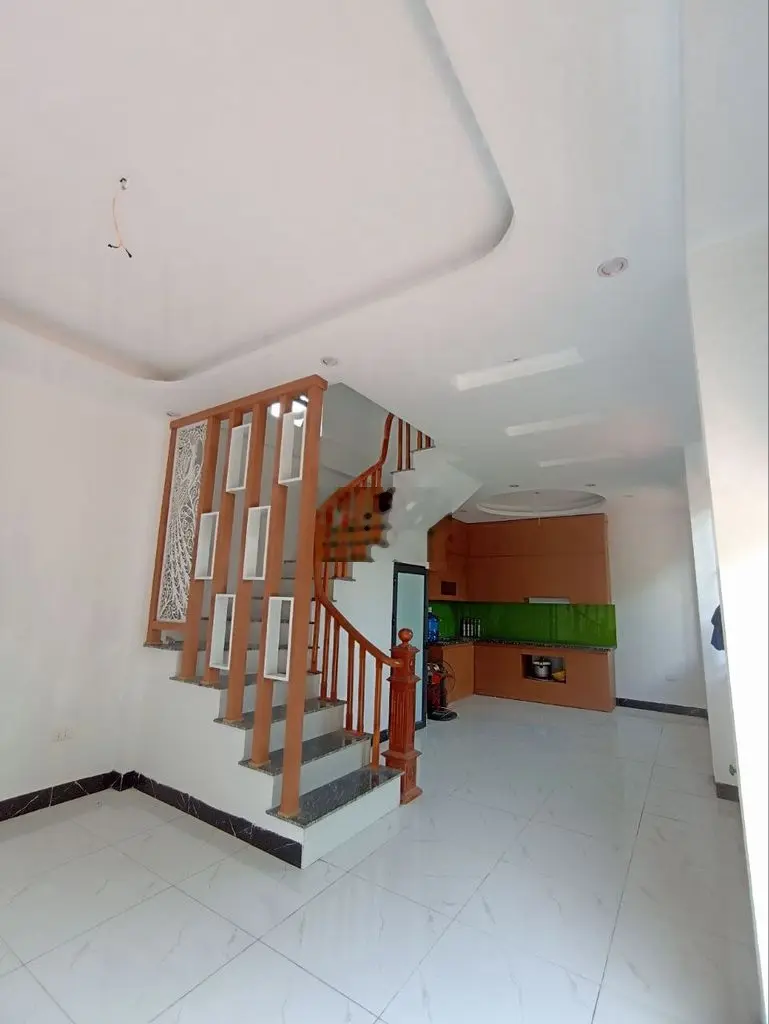 Hiếm nhà riêng độc lập, oto đỗ cửa ra Yên Nghĩa+ Tố Hữu 10 phút.