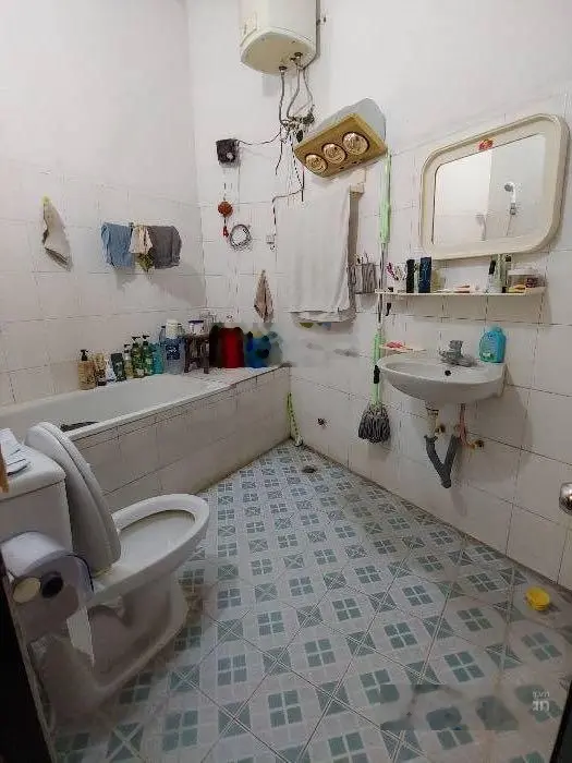 LÔ GÓC - OTO QUAY ĐẦU - KV KINH DOANH - NỞ HẬU - GIÁ 8,45 TỶ