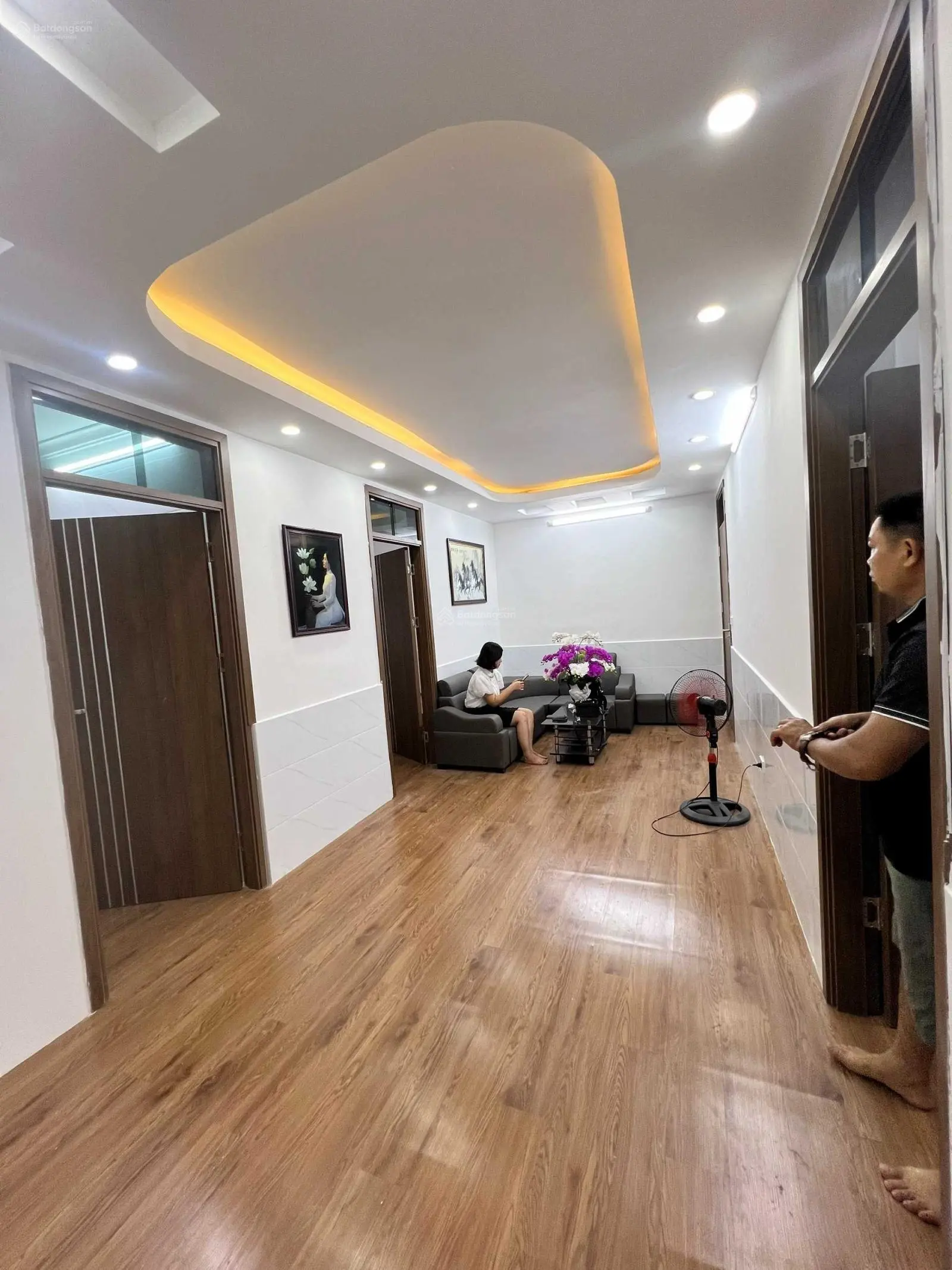 CCMN THANG MÁY - ROYAL CITY - Nguyễn Trãi - Thanh Xuân 80m2 - 3 ngủ + 2 wc giá 1.95 tỷ nhà như ảnh