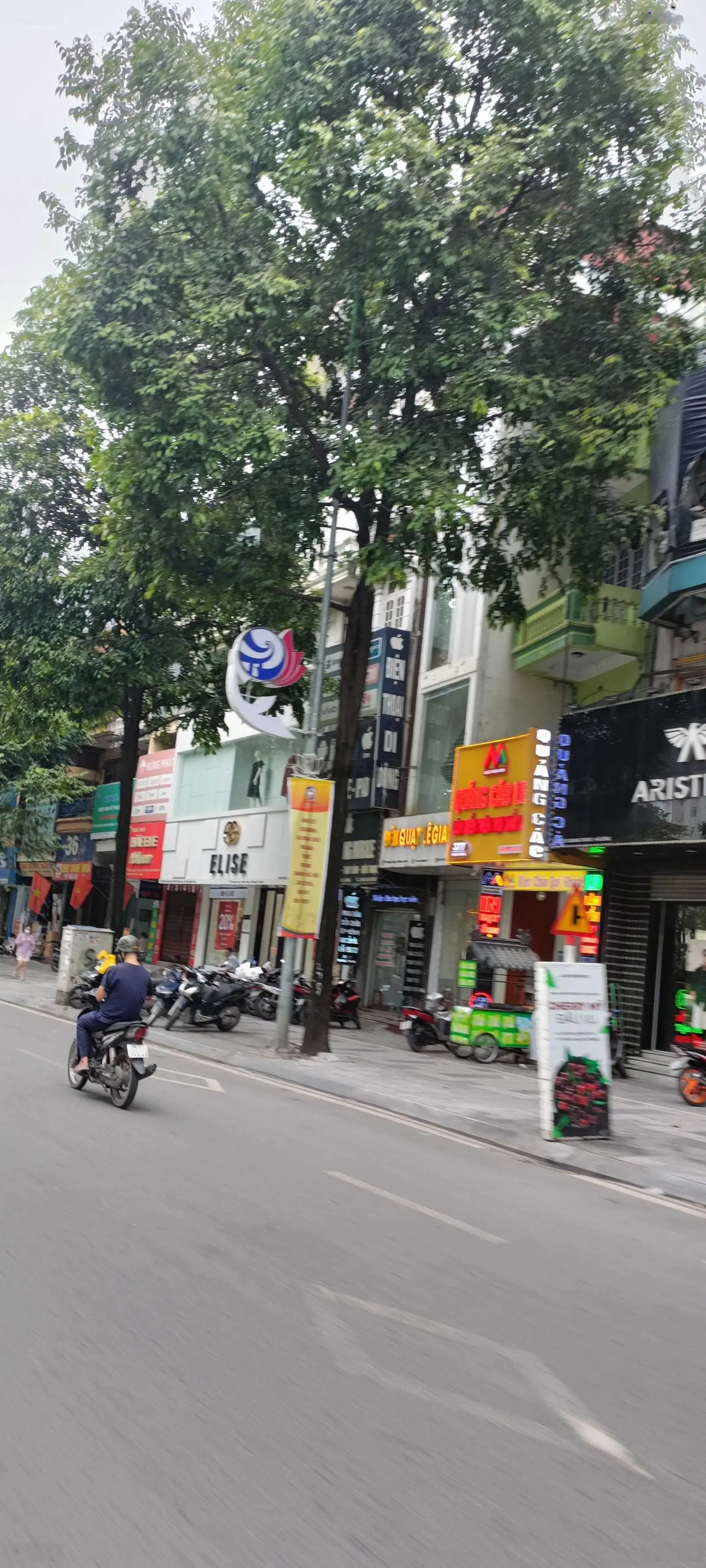 Mặt phố Quang Trung, Hà Đông, Lô góc. Dt 56m2x5 tầng mt 7.5m. thông sàn kinh doanh đỉnh giá 14.x tỷ