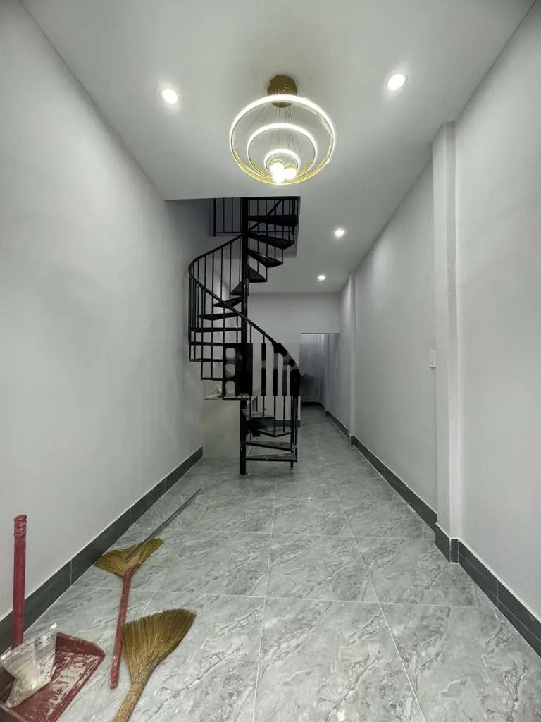 Bán nhà giá 1,68 tỷ, diện tích 92,9 m2, tại Hùng Vương, Phường 6, Sóc Trăng