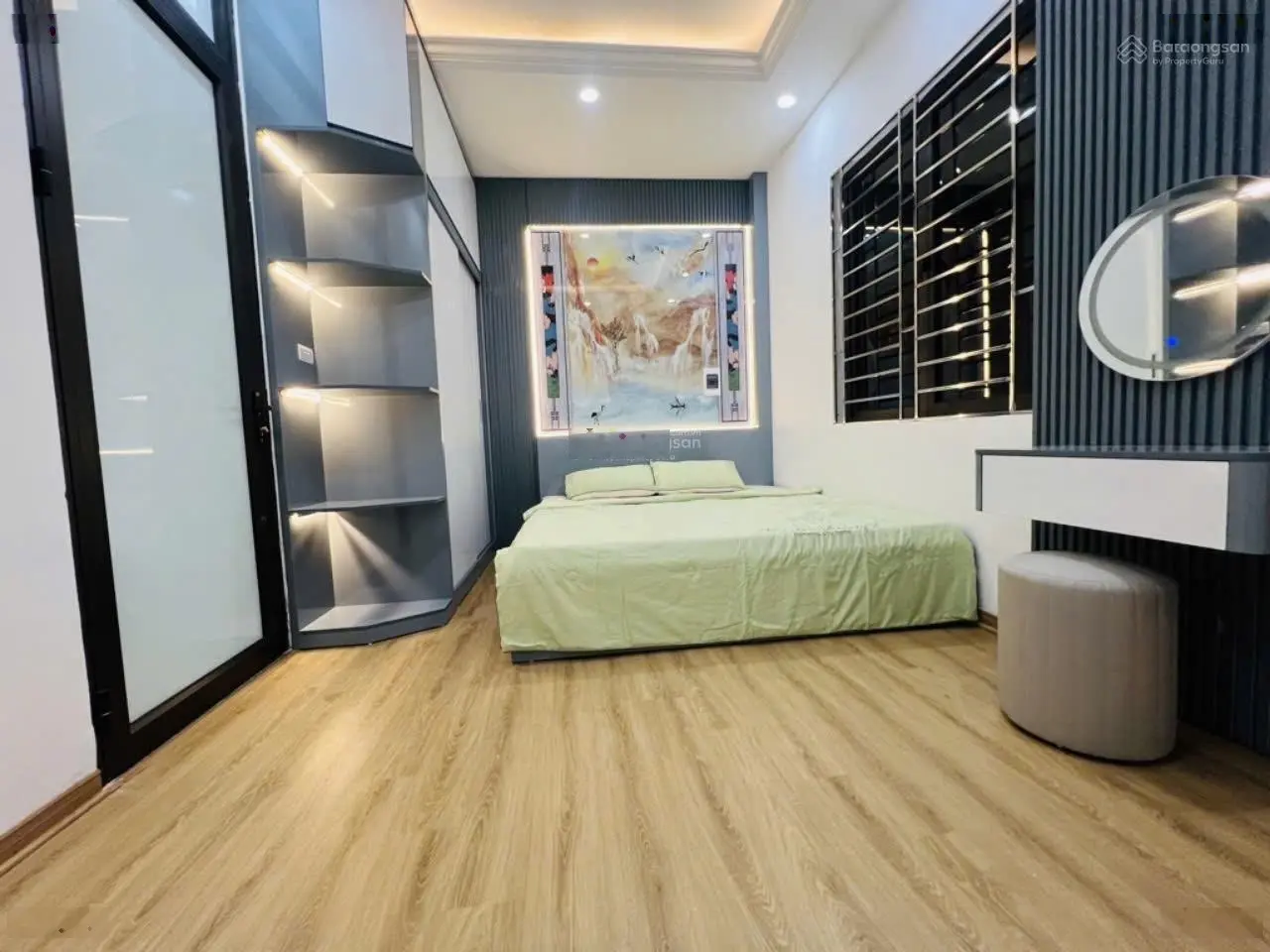 Nhà xây mới. Nội thất đầy đủ. Tổng diện tích sử dụng 165m ,nhà Đại Từ - Hồ Linh Đàm.