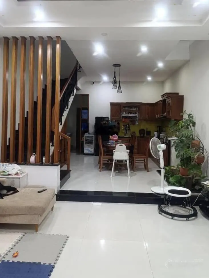 Chủ thiện chí bán nhà 3 tầng đẹp, chất lượng đường nguyễn thế kỷ, khu đt nam việt á
