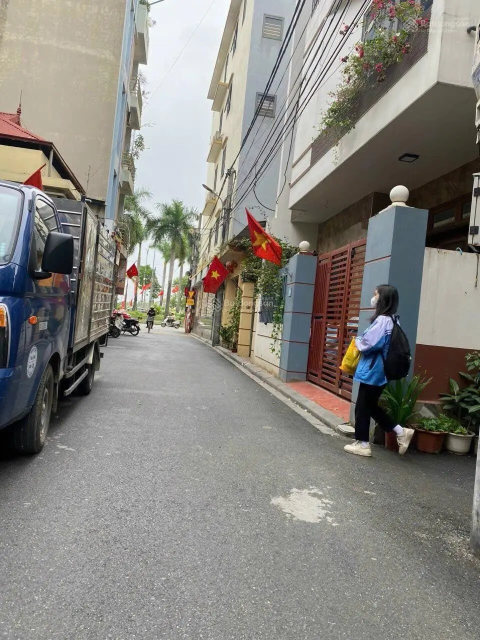 Bán 43m2 - mặt tiền 5.55m nở hậu vị trí trung tâm huyện - 50m ra mặt phố Cao Lỗ kinh doanh sầm uất