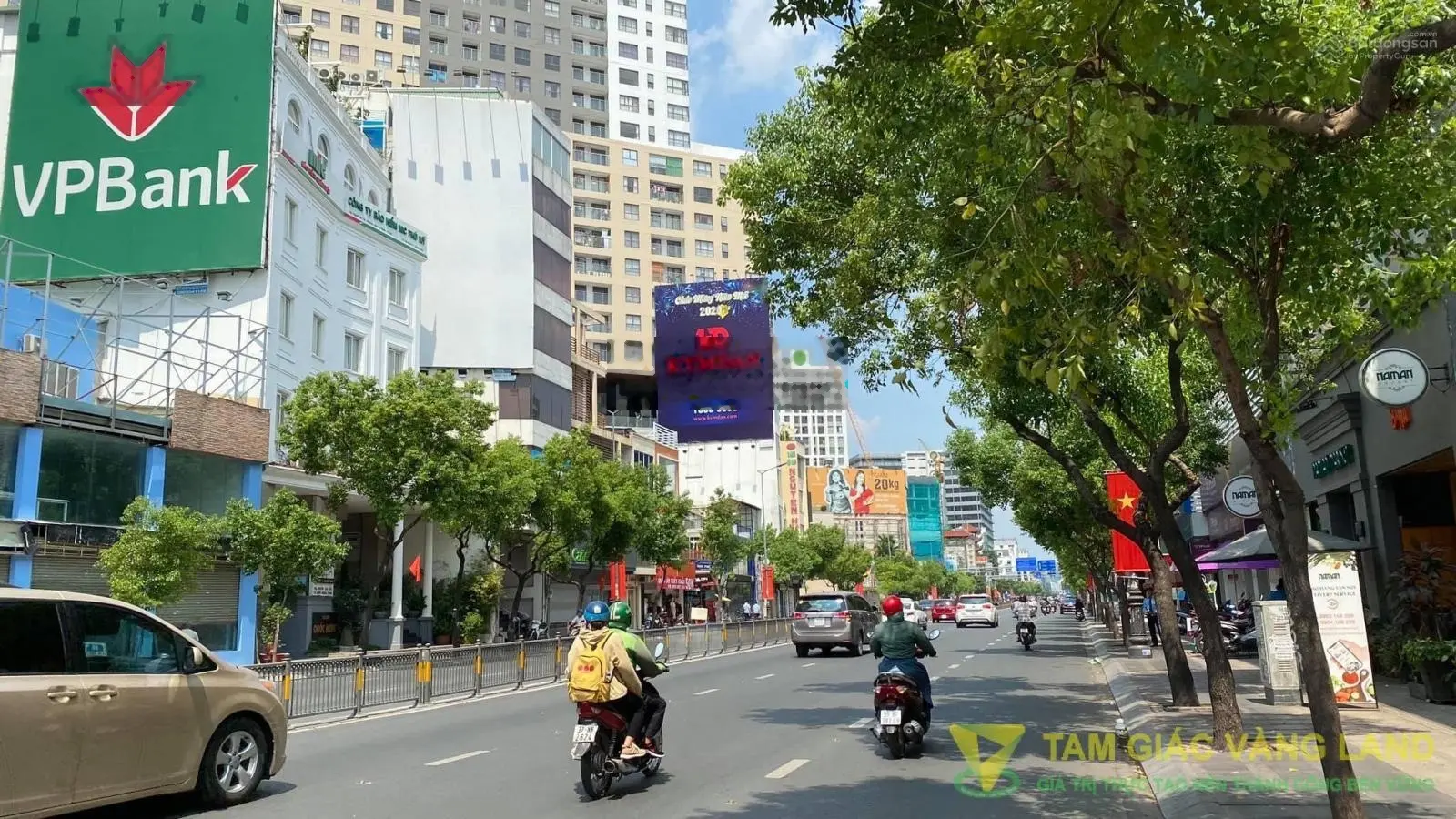 Cắt lỗ - bán rẻ! Tòa nhà góc 2MT Nguyễn Văn Trỗi 5,2x18m 5 tầng - thang máy - giảm còn 23,7 tỷ
