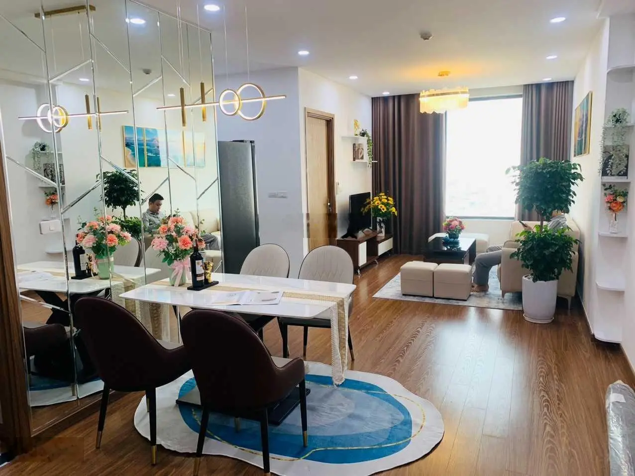 Chính chủ bán căn 2PN, 67m2 Eco Green City, Hà Nội, giá 4 tỷ, sẵn sổ. Liên hệ: 0986 691 ***