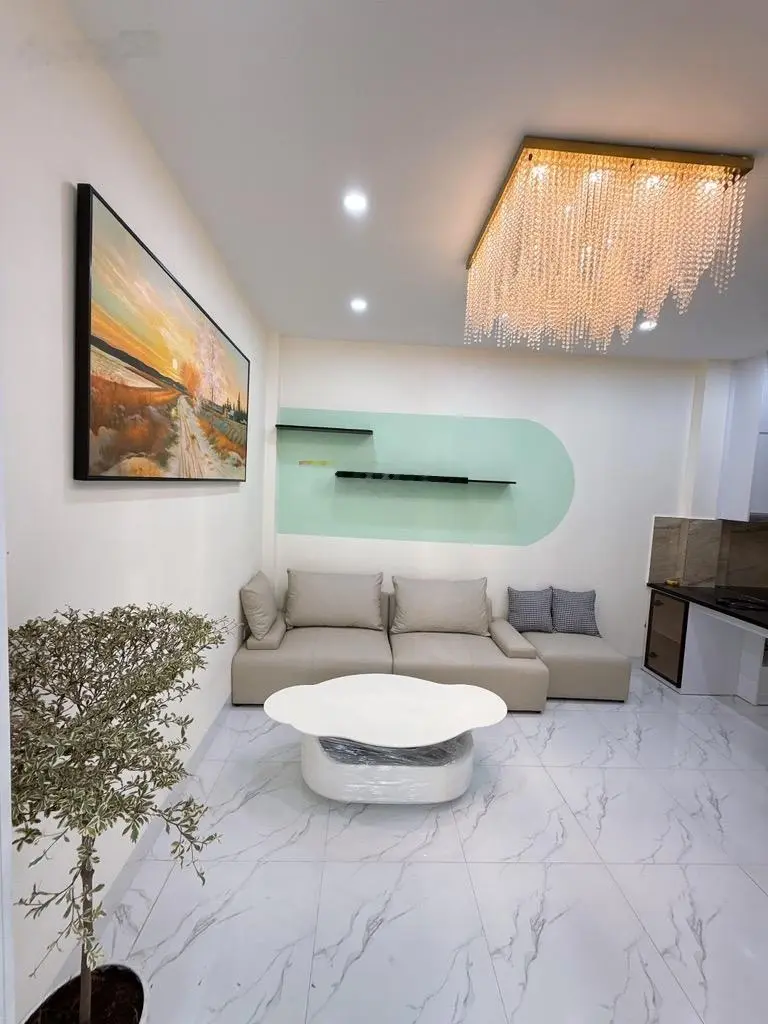 Bán nhà phố Trương Định - ba gác đỗ tận cửa - 40m ra ô tô tránh nhau - chỉ hơn 6 tỷ còn bớt