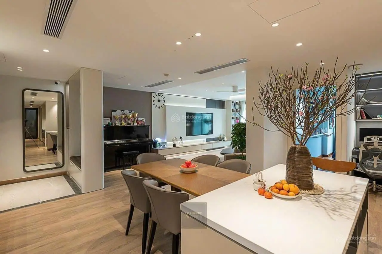 Cần bán nhanh căn 3PN Masteri West Height, DT 74m2, tòa view thoáng, giá 5.7 tỷ. 0945 468 ***