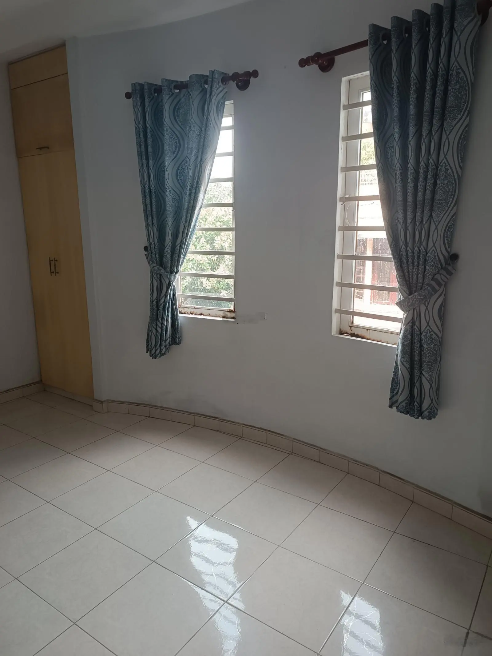 Chính chủ cần bán căn nhà đường nguyễn văn công gò vấp gần chợ tân sơn nhất gần sân bay