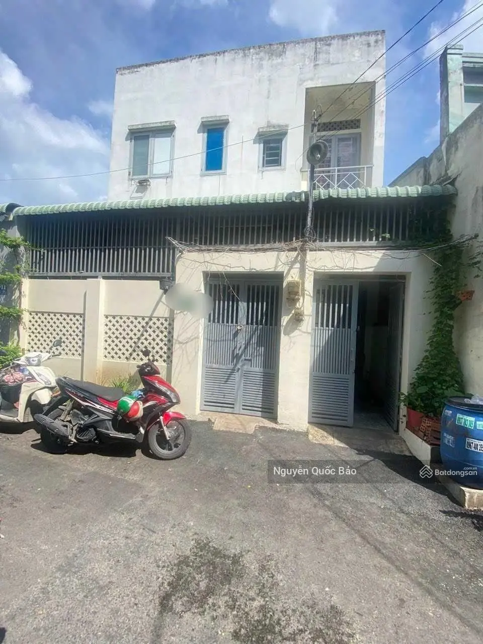 Nhà trọ mặt đường Liên Huyện ngay sát KDL Hố Lang, diện tích sử dụng 300m2 có 10P đang cho thuê SHR