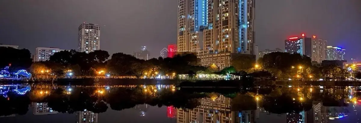 Siêu phẩm có 102 Văn Quán! Kinh doanh đỉnh chóp! Bán biệt thự lô góc 3 thoáng 102m2 5 tầng MT 18m