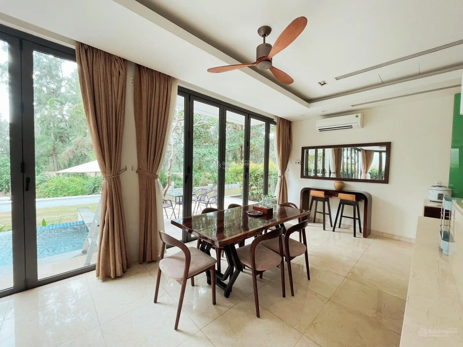 Ngộp bank chủ bán cắt lỗ hơn 5 tỷ biệt thự Ocean Villa 2PN, full nội thất view biển sẵn sổ lâu dài