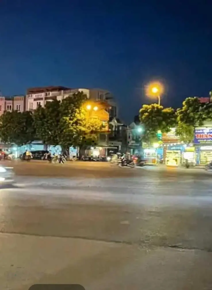 Giảm 1tỷ .nhà mặt tiền Hoàng Diệu nối DS.nhà 2 tầng _ ngang 6m._Diện tích :140 m2