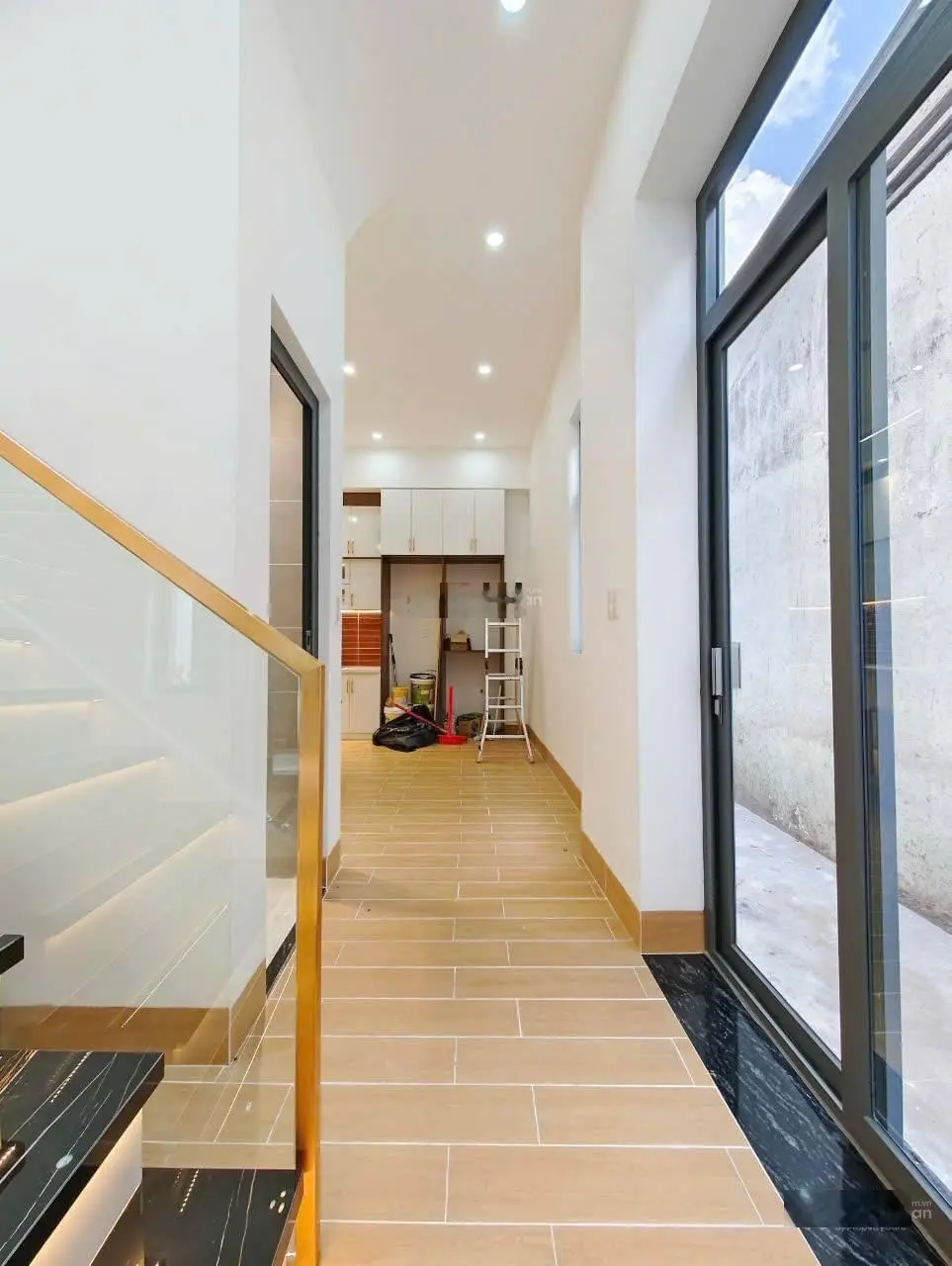 Bán nhà riêng tại X.Bình Chánh giá 1tỷ780, 70 m2 - 3pn - 2wc,hỗ trợ vay 70%, cho thuê 8tr/tháng.