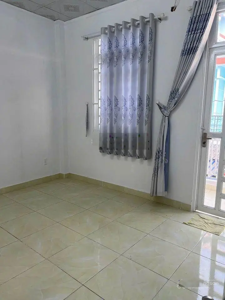 Nhà đẹp kinh doanh tốt 1trệt 1lầu 5x17=85m2 Bình Tân Đường số 6, gần trạm thu phí An Lạc, sổ sẵn