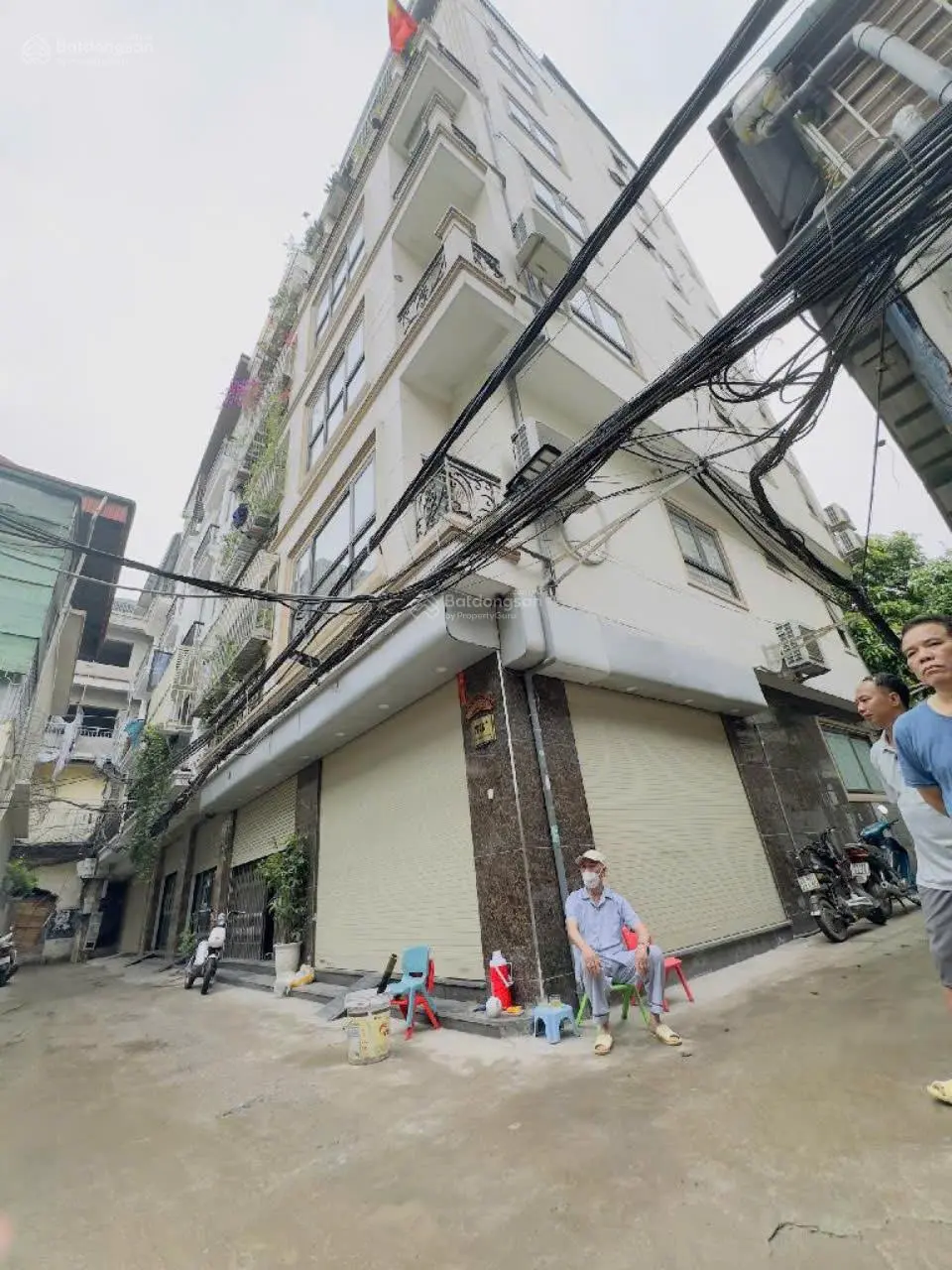 Hoàng Hoa Thám - Lô góc 2 mặt tiền - gara kinh doanh; 55m2 x7 tầng, thang máy