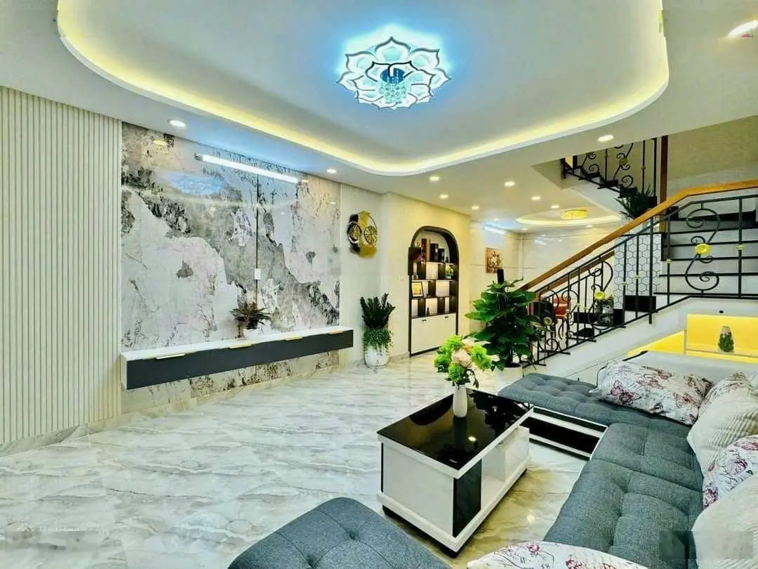 Bán nhà 3 lầu, DT 70m2, Đ. Nguyễn Văn Đậu Phường 7 Bình Thạnh, Giá 3Tỷ, sổ riêng, LH 0896465262