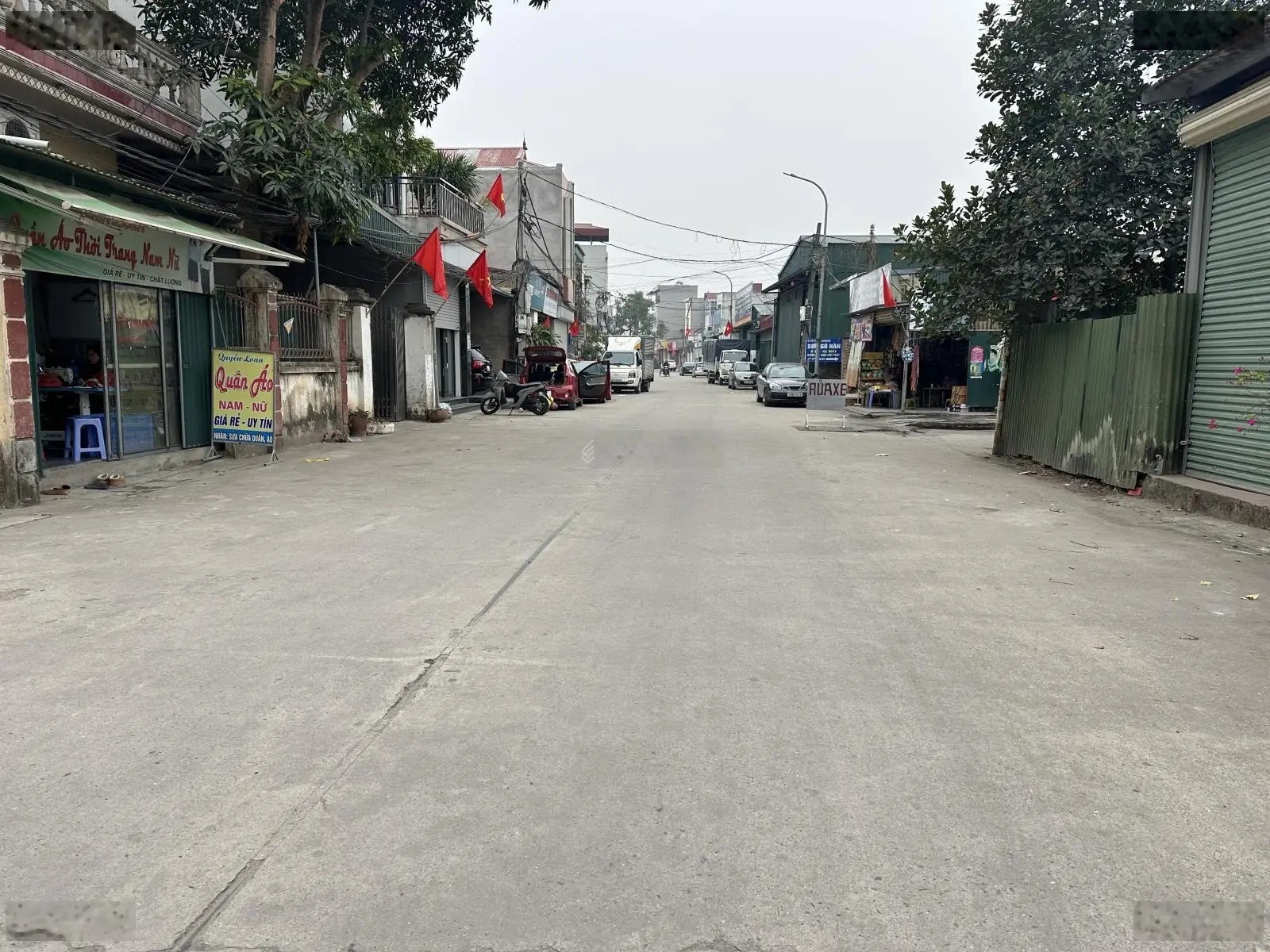 Bán 130m2 đất tặng nhà đường Đào Cam Mộc, Đông Anh, vỉa hè, kinh doanh sầm uất ngày đêm.