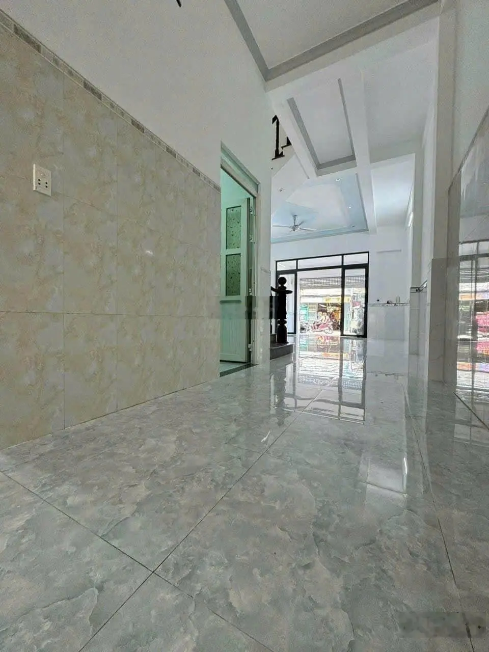 Nhà mặt tiền Đông Minh, 6x20m, 6.3 tỷ, ngay BigC Go, TTHC Dĩ An, Hiếm có, kinh doanh tốt, đường 16m