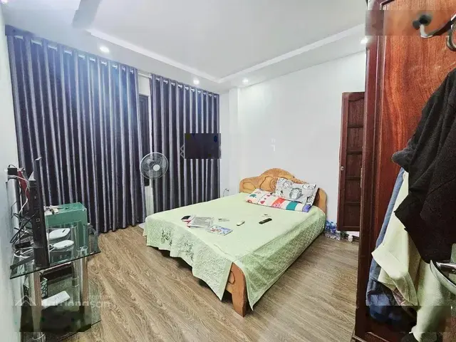 Siêu phẩm pháo đài láng -dt44m-5tầng-mt4m-9tỷ.