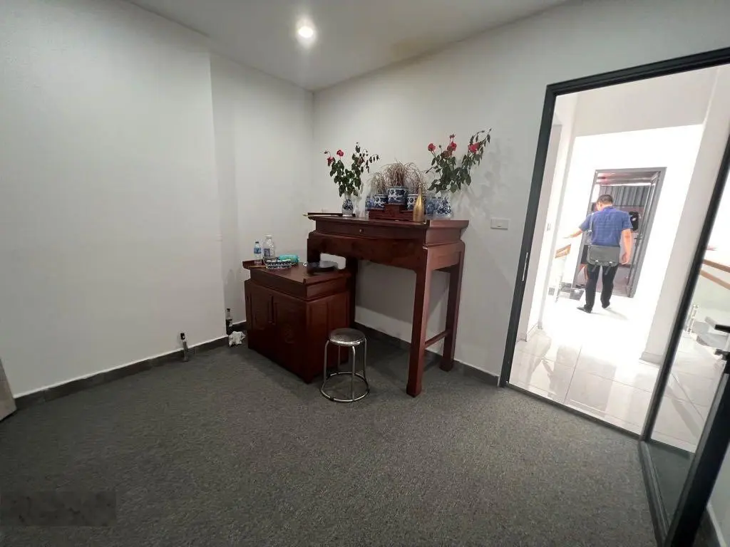 Bán nhà Nguyễn Sơn - Long Biên - khu hàng không siêu vip giá chỉ 9tỷ
