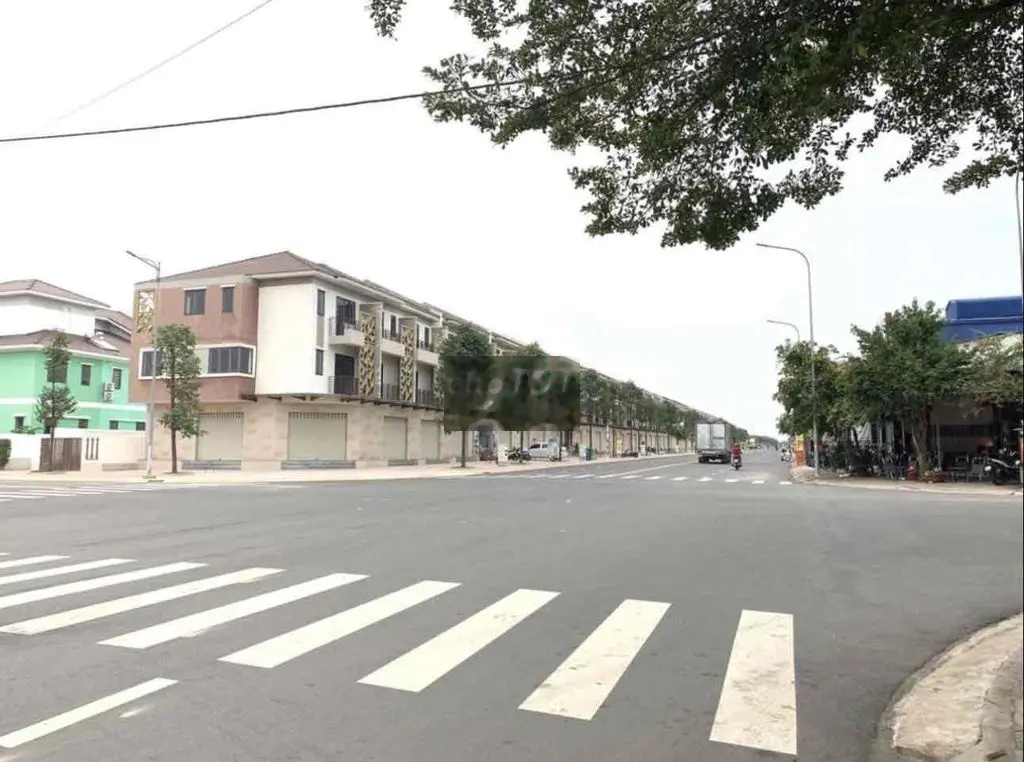 Lô GÓC VIP2 300m VĨNH TÂN GẦN CHỢ CHÍN CHỦ VÀ bán 2 lô 5m sâu 30