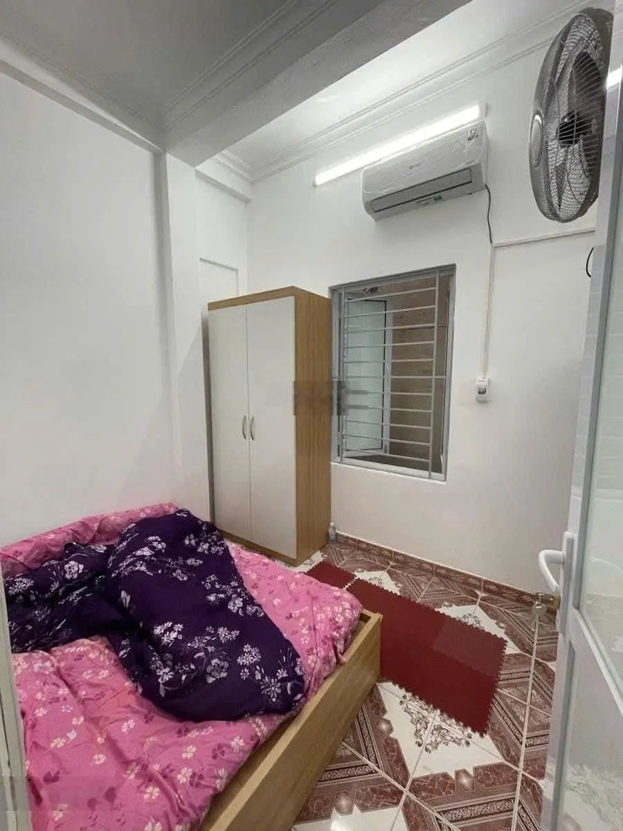 Bạch Mai, Hai Bà Trưng. DT 31m² x 4 tầng, MT 4,6m, giá 5,4 tỷ. Ngõ nông gần phố.