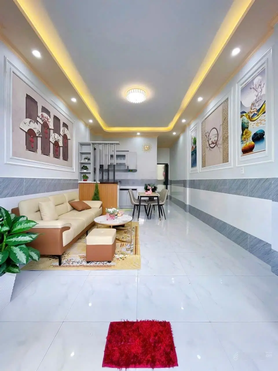Bán nhà lầu hẻm 366 đường cách mạng tháng 8