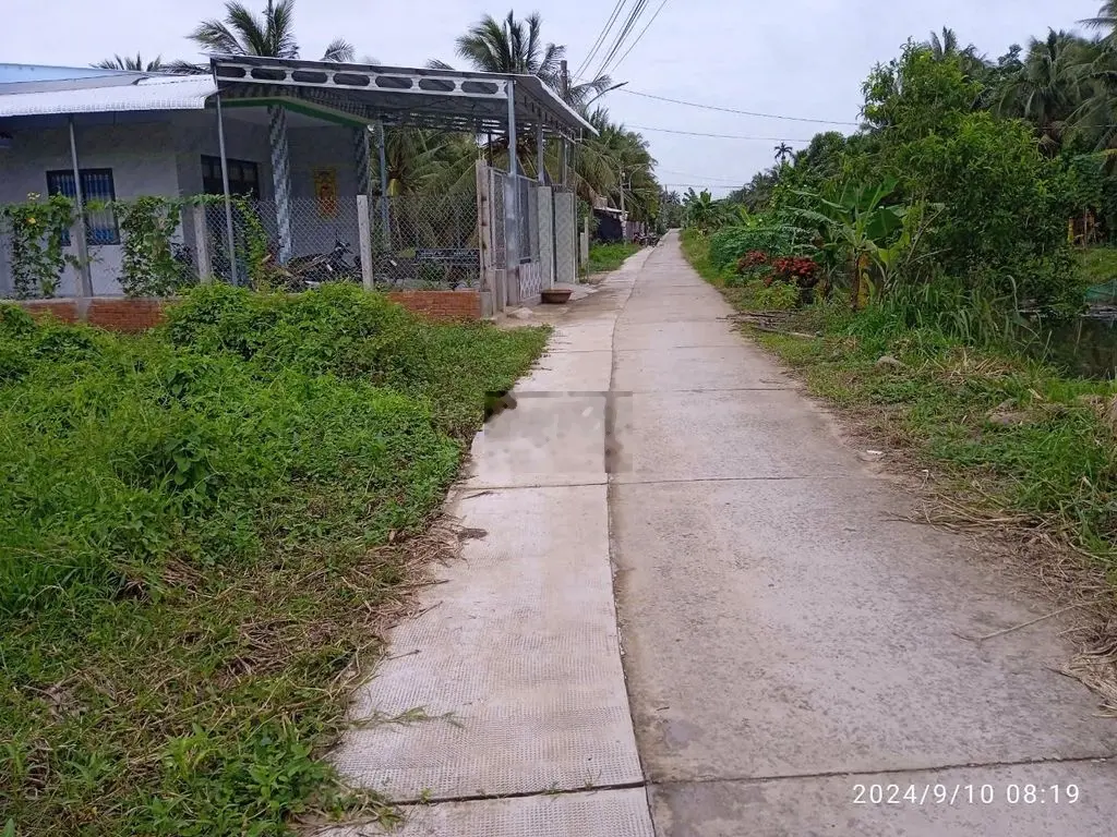 Đất Phú Hòa giá rẻ, view kênh quanh năm mát mẻ, xe hơi tới chỗ