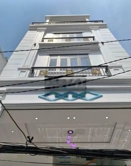 💖 Bán Nhà Đường Nguyễn Thị Tú - 3 Lầu, 4 PN, Sân Thượng, Đường 8m! 💖