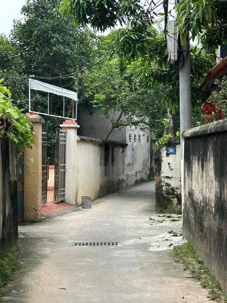 Bán lô đất hàng hiếm 30m2 tổ 1 Giang Biên, Long Biên