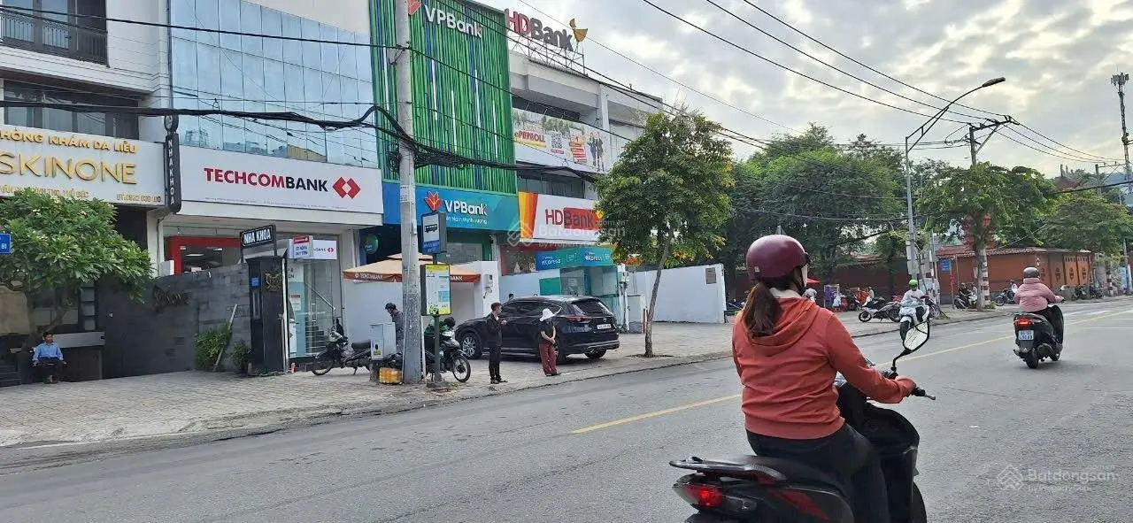 Bán NR 4PN, 4WC, DTS 140m2 tại Đặng Văn Bi, Trường Thọ, Thủ Đức, 7,95 tỷ