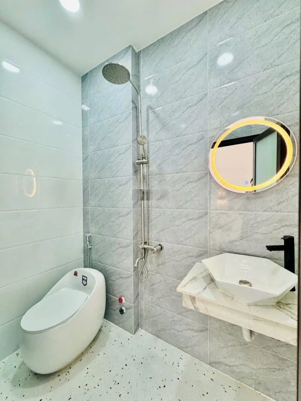 Bán nhà 1 trệt 1 lầu đường Nguyễn Kiệm Phường 4 Quận Phú Nhuận, DT: 40m2/2 Tỷ 550 công chứng nhanh